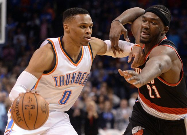 乐鱼 -法兰克福训练开放日；加时末段回应争议引观众欢呼；全明星赛在即；控场能力成焦点(法兰克福24小时)