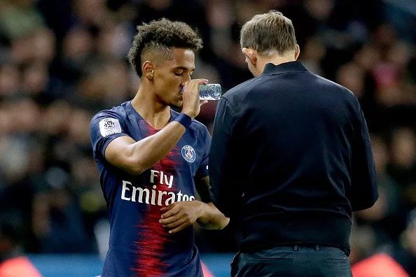 关于清晨巴黎圣日耳曼绝杀压哨——欧超杯节点到来，话题不断，细节决定成败的信息