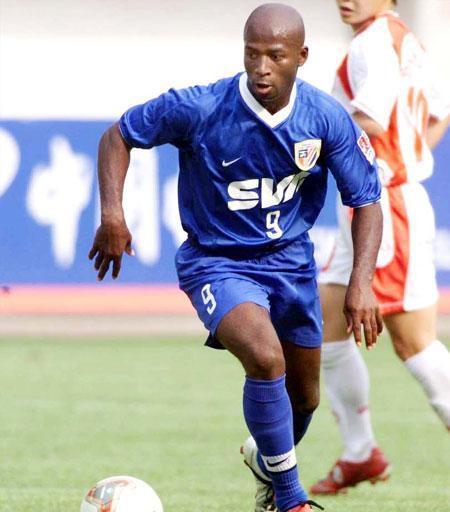 乐鱼娱乐 - 马赛内部会议纪要流出——今晚迎来里程碑，中超使命明确，医务组通报恢复