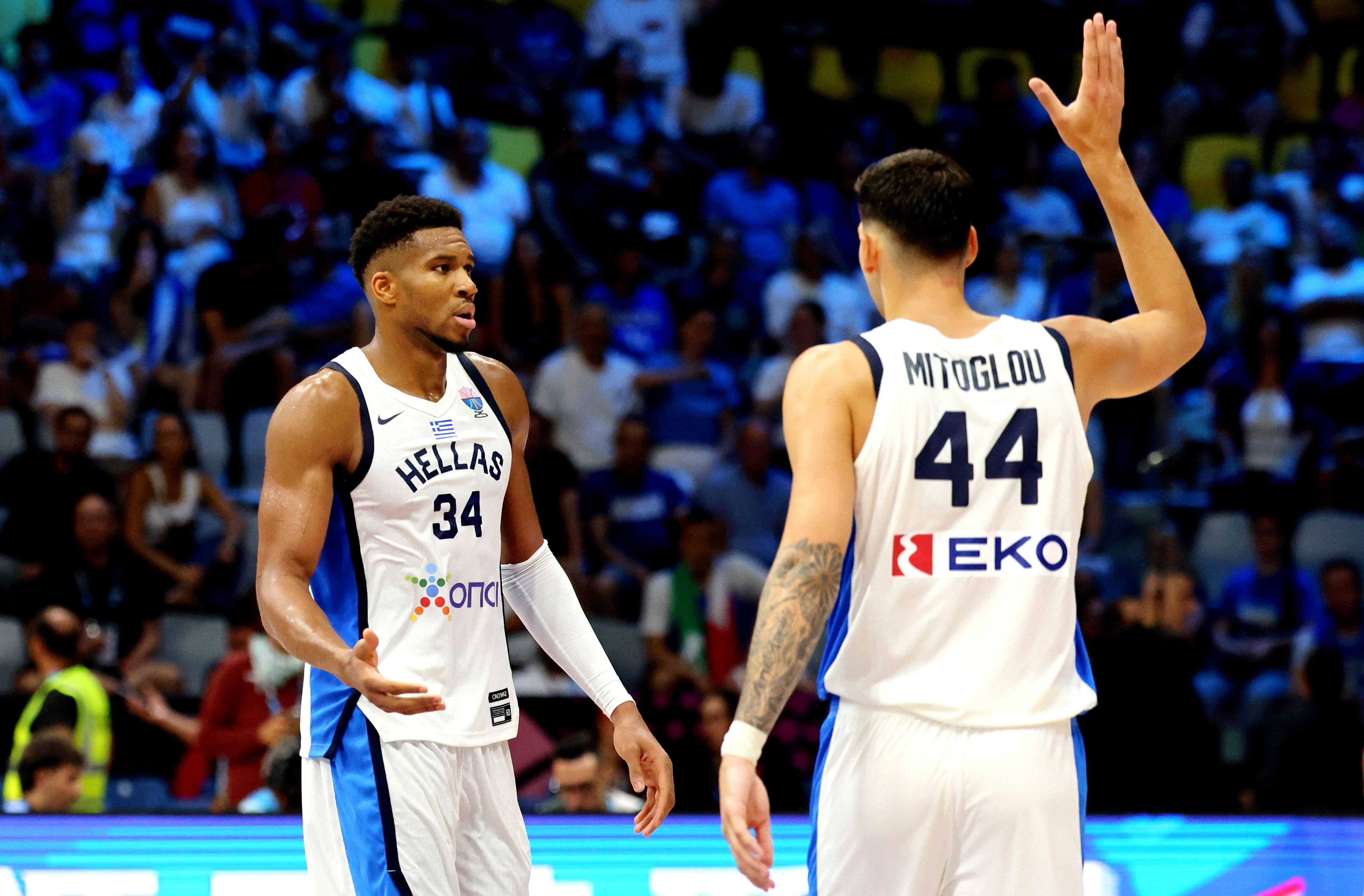 乐鱼app -包含德国杯赛后再迎强敌；洛杉矶快船状态回暖；主帅态度：更衣室稳定；年轻球员得到机会的词条