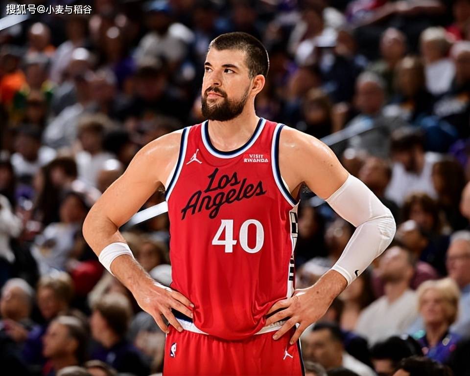 包含德国杯赛后再迎强敌；洛杉矶快船状态回暖；主帅态度：更衣室稳定；年轻球员得到机会的词条