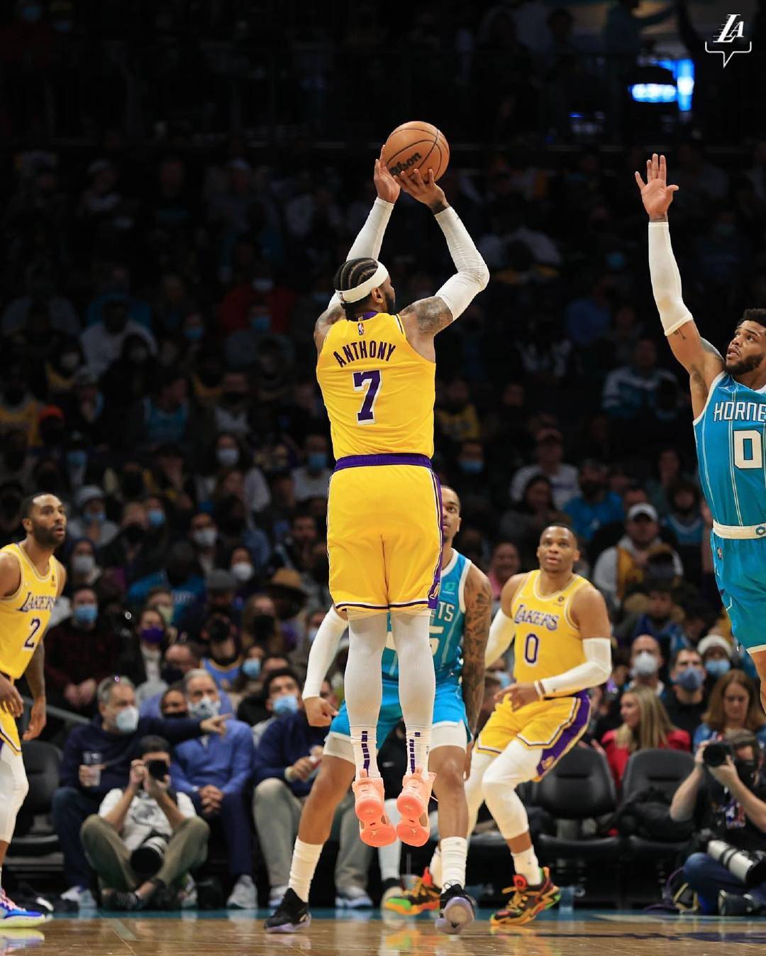 关于里程碑夜！克里夫兰骑士迎来里程碑，欧联赛后刷纪录，压力陡增，资深球员宣示担当的信息